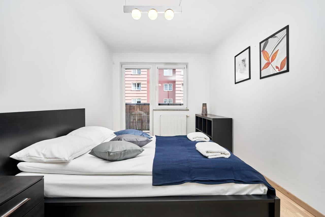 Wrocław Spiżowa Apartment with balcony by Renters Zewnętrze zdjęcie